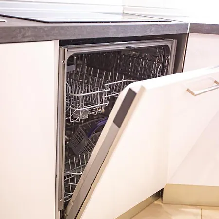 Apartment Holidays, Italica, 8 Personas 3 Y 3 Banos