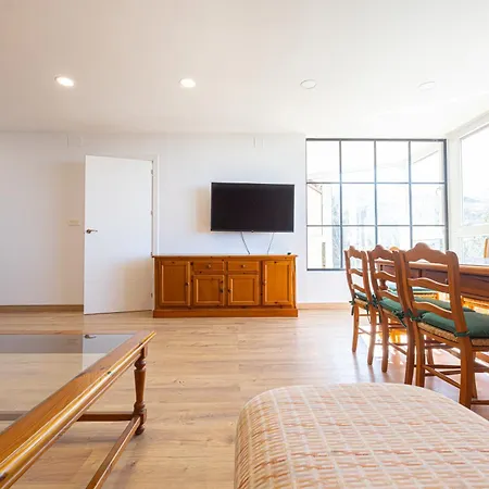 Holidays, Italica, 8 Personas 3 Y 3 Banos Apartment