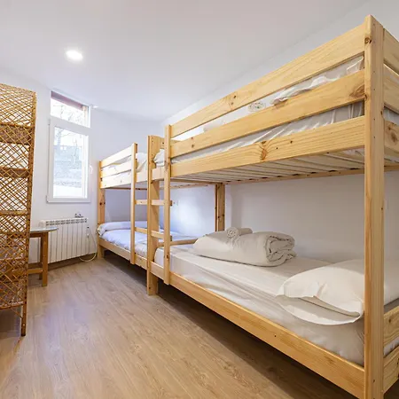 Holidays, Italica, 8 Personas 3 Y 3 Banos * Sierra Nevada