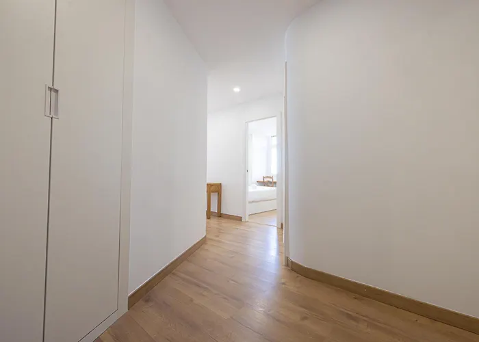 Holidays, Italica, 8 Personas 3 Y 3 Banos