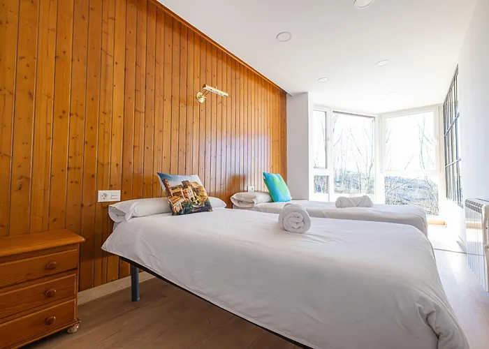 Daire Holidays, Italica, 8 Personas 3 Y 3 Banos *