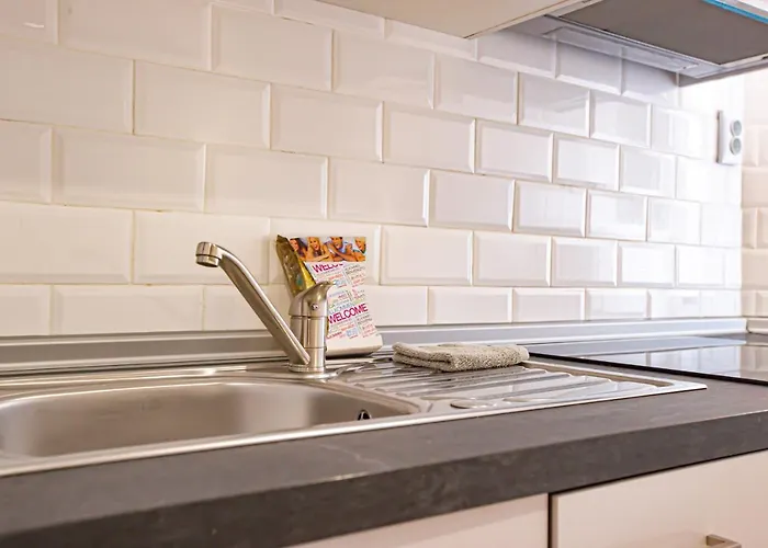 Holidays, Italica, 8 Personas 3 Y 3 Banos * 塞拉内华达